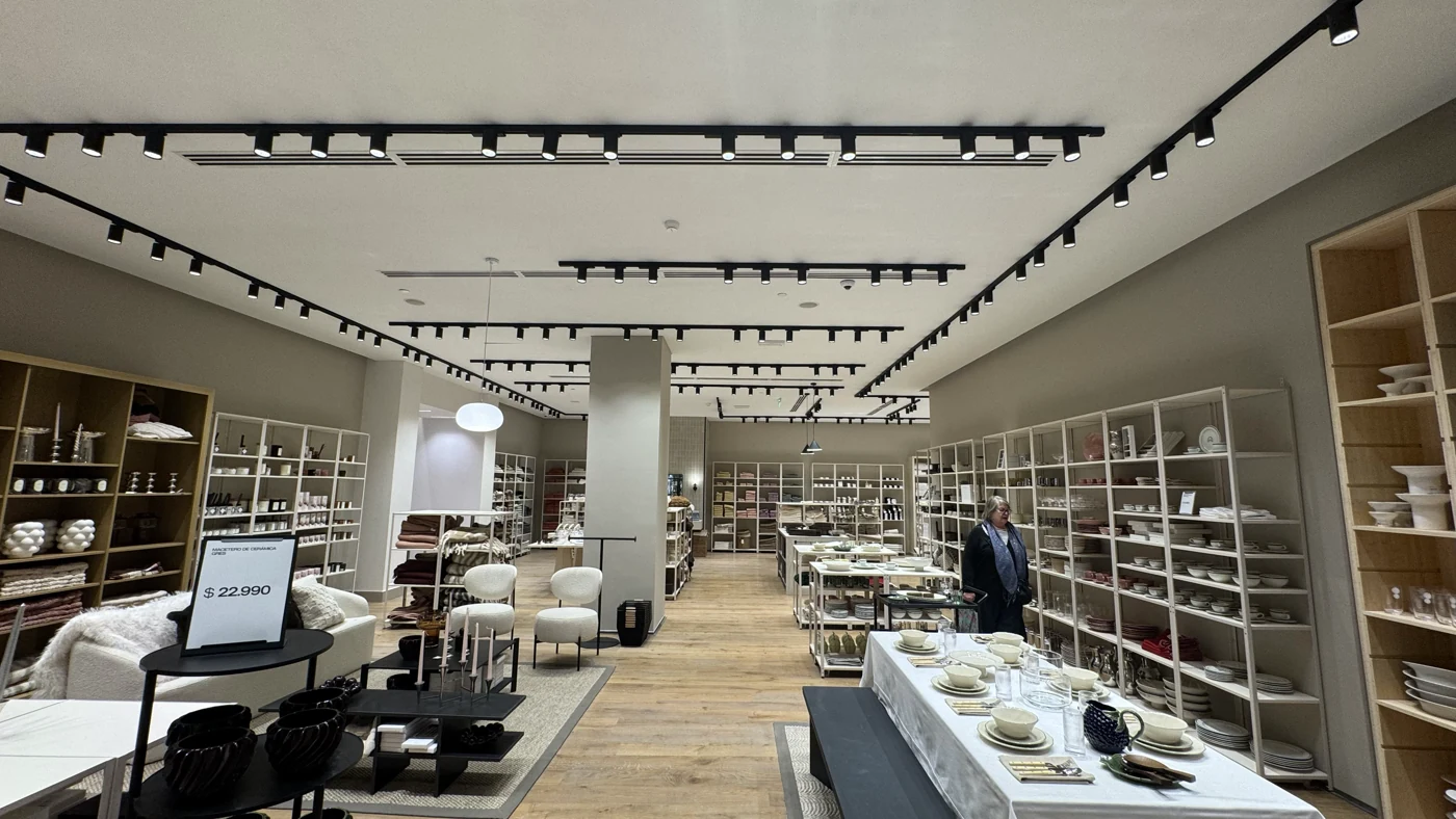H&M Alto Las Condes — Sector Home